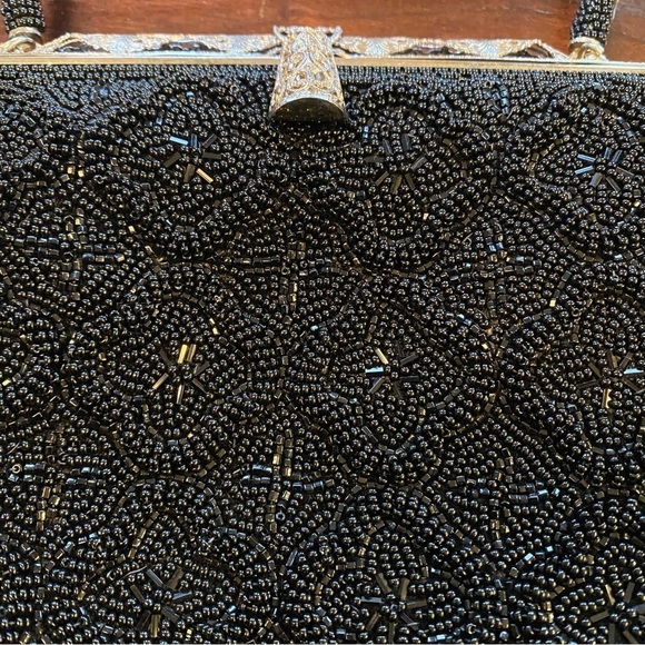 Vintage Beaded Handbag - Picture 2 of 11